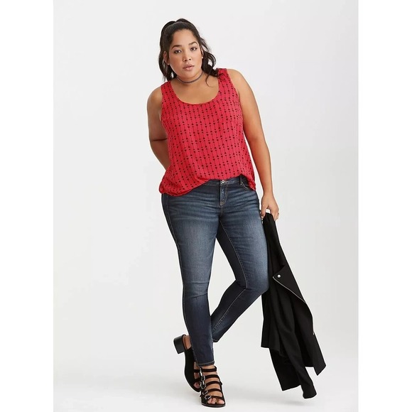 torrid Tops - Torrid Red Black Arrow Print Tank Top Scoop Neck Pocket High Low Hem Size 2 2X
